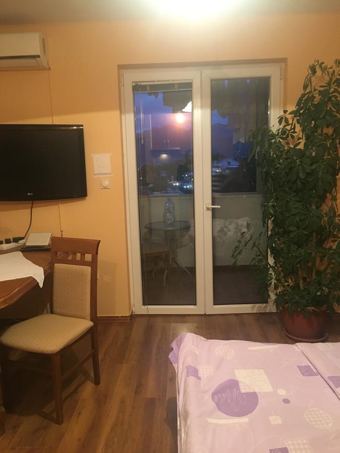 Appartement Ana à Tivat Extérieur photo
